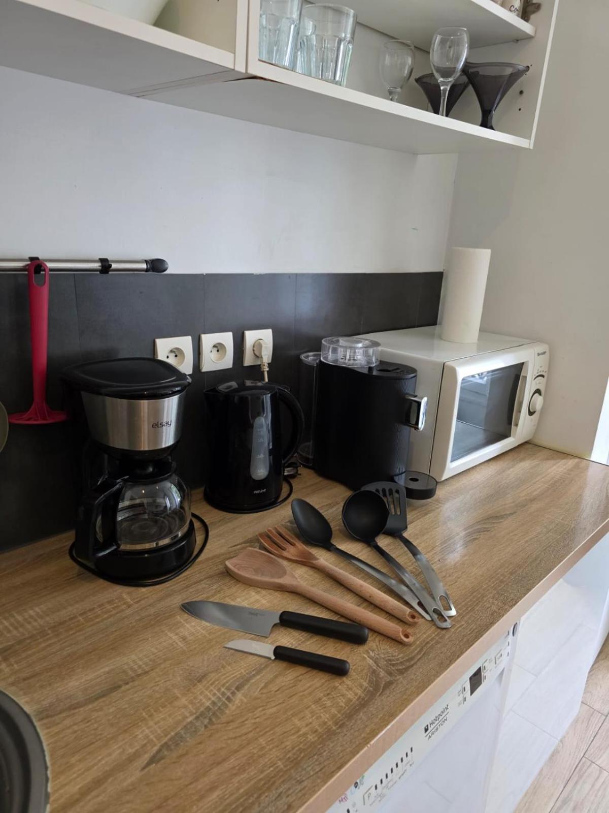 2 Spacious Bedrooms Near Riquier Station! Nisa Exterior foto